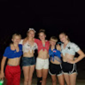 Meet your Posher, Abbyy